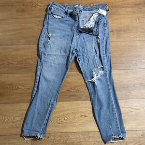 Old Navy Light Blue Skinny Jeans